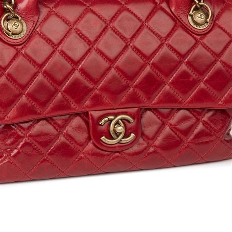 CHANEL Glazed Calfskin Castle Rock Medium Flap Red